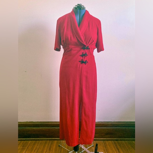 Vintage 1980s does 1940s Bombshell Dress - Picture 2 of 7